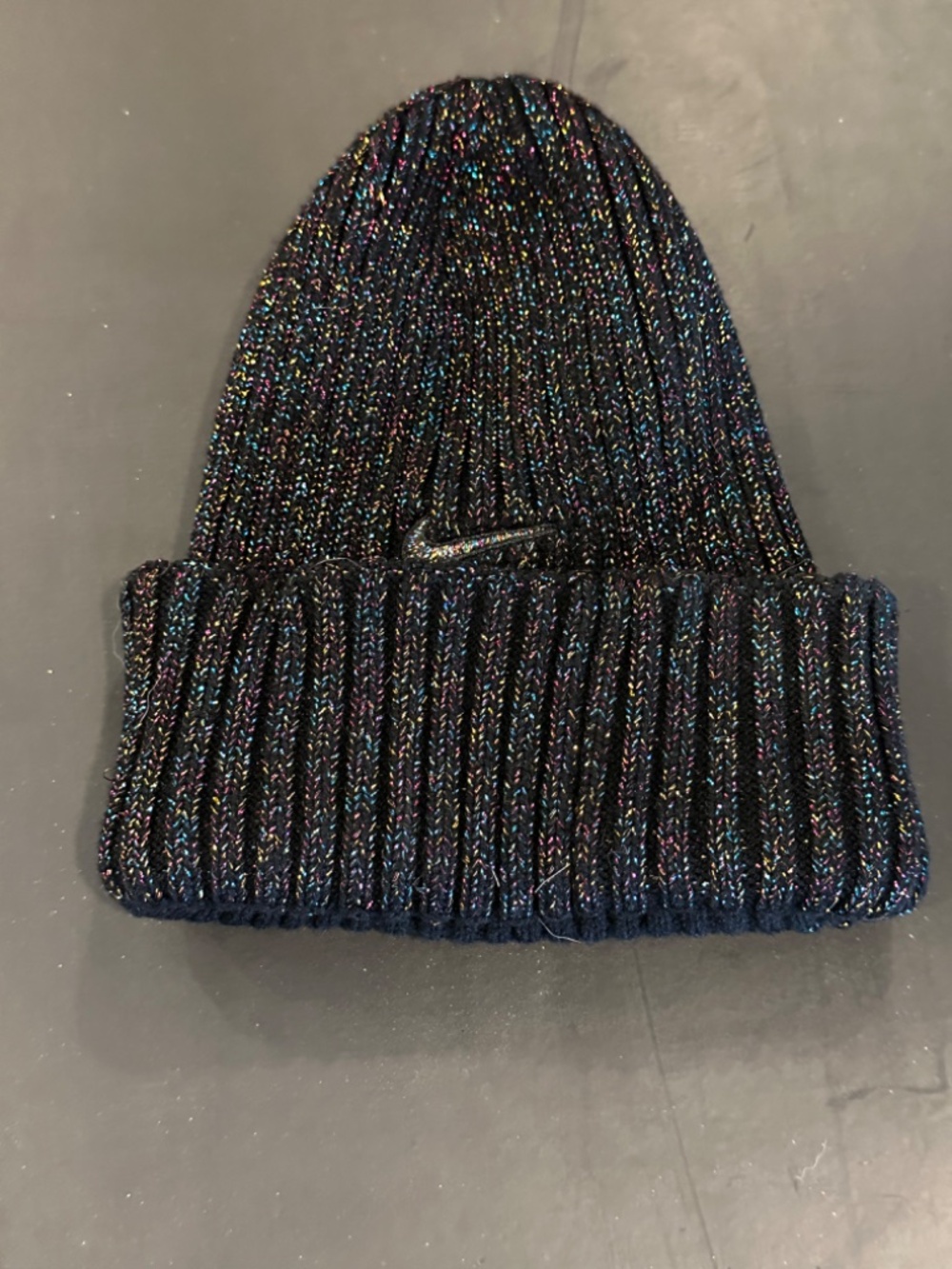 Nike Black Sparkle Beanie - Picture 2 of 4